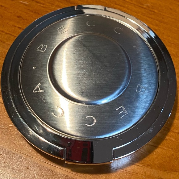 Becca Endless Summer Glow Bronze & Glow Palette - Picture 4 of 14